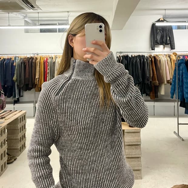 ARMANI side zipper knit