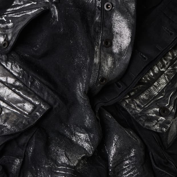 Julius pre ss 2025 실버코팅 가스마스크 팬츠