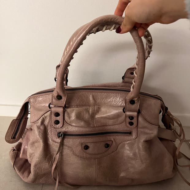 희귀컬러 발렌시아가 모터백라지 더스티로즈