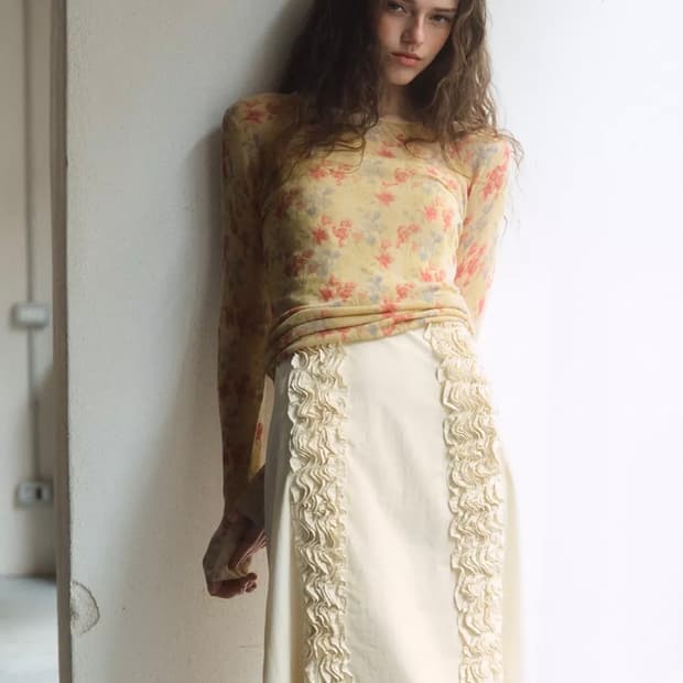 자라 플로럴 니트 탑