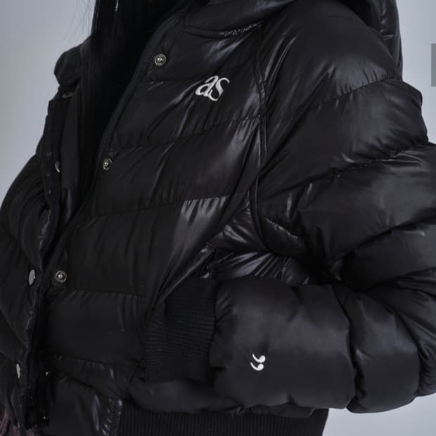 (공홈품절)애즈온 y2k 크롭 숏 푸퍼 자켓 블랙