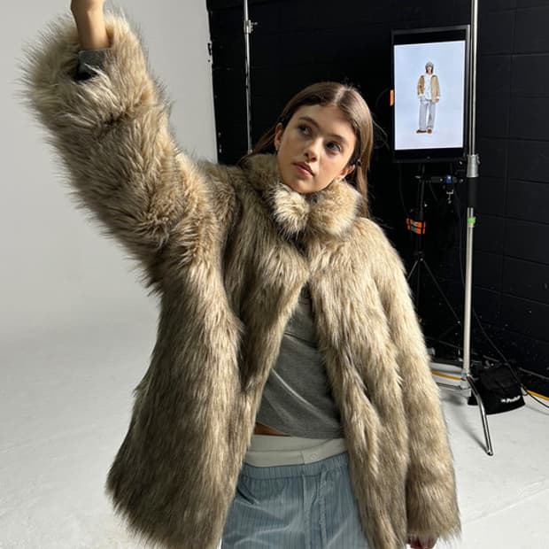 애프터아워즈 퍼자켓 OVERSIZED FUR JACKET V3 2사이즈