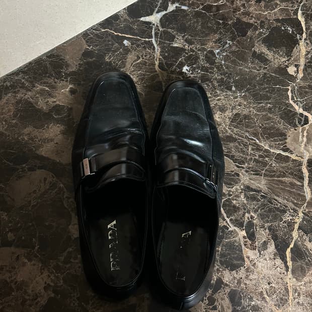 프라다 빈티지 로퍼 265