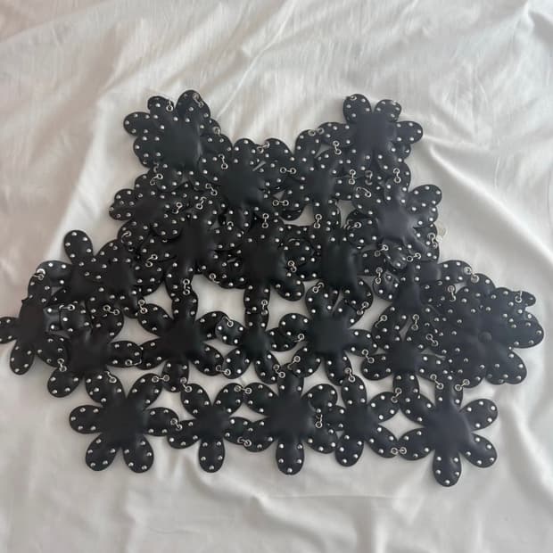 Noir kei Ninomiya x Comme Des Garcons