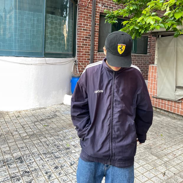 빈티지 페라리 엠블럼 캡