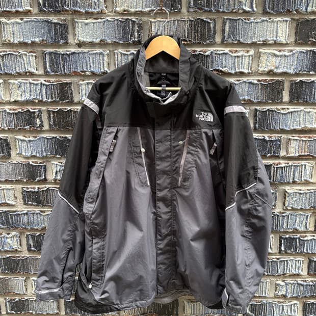 노스페이스 하이벤트 윈드브레이커