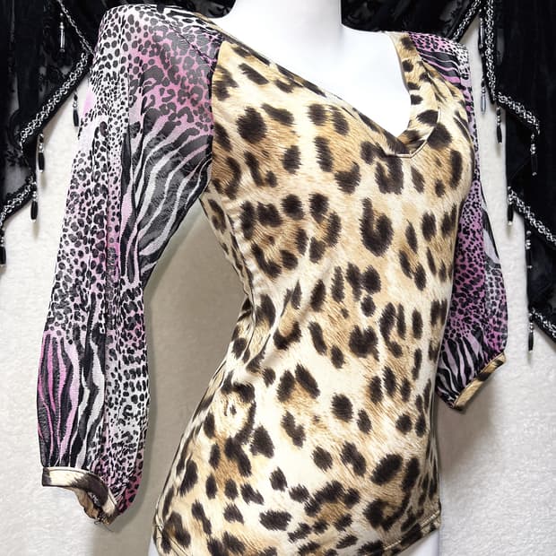 오네갸루 히메 펑크 레오파드 호피 지브라 애니멀 블라우스탑 섹시 시부야