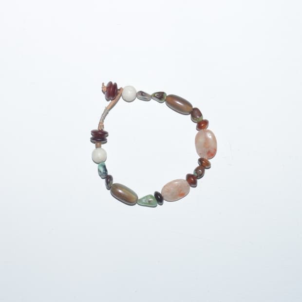 썬스톤 소뿔 팔찌