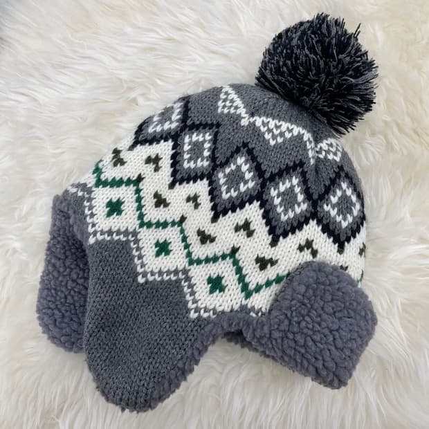 그레이 노르딕 이어머프 비니