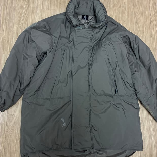 [M] 레벨7 몬스터파카 오리지널 프리마로프트