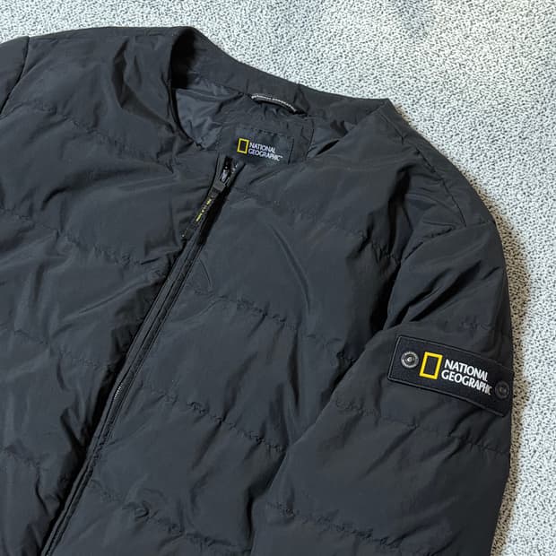 네셔널 지오그래픽 경량패딩 