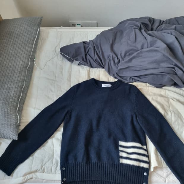 (정품) 톰브라운 인트라시아 니트