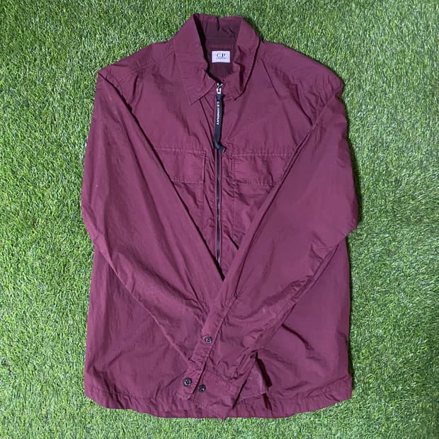 CP컴퍼니 오버셔츠 버건디
