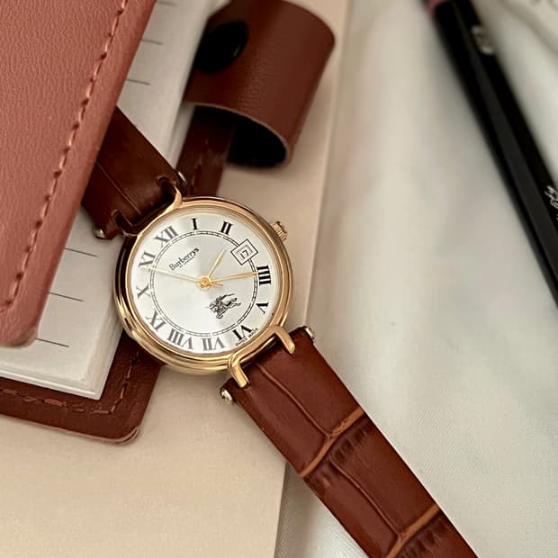 버버리 골드 라운드 여성시계