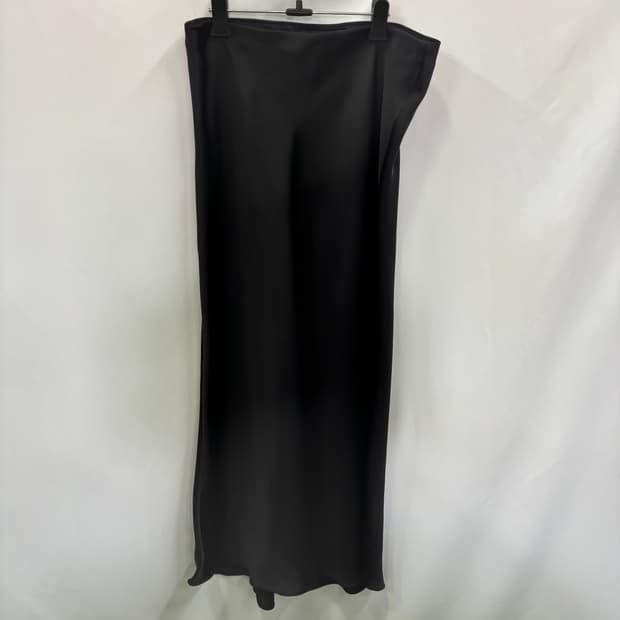 자라(ZARA)블랙 새틴 머메이드 롱 스커트 S