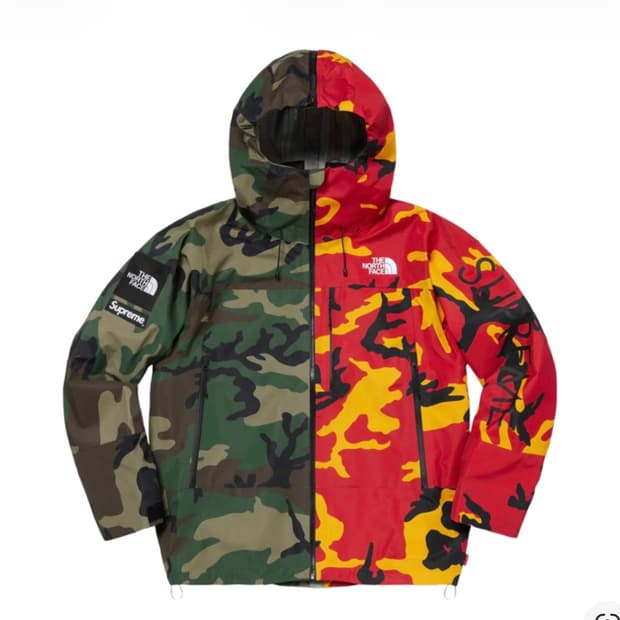 슈프림 X 노스페이스 카모 자켓 XL
