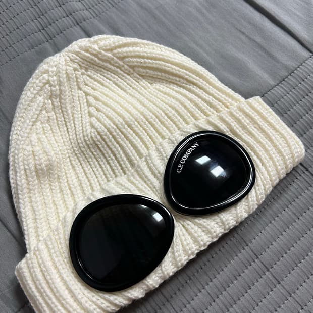 cp컴퍼니 고글 비니