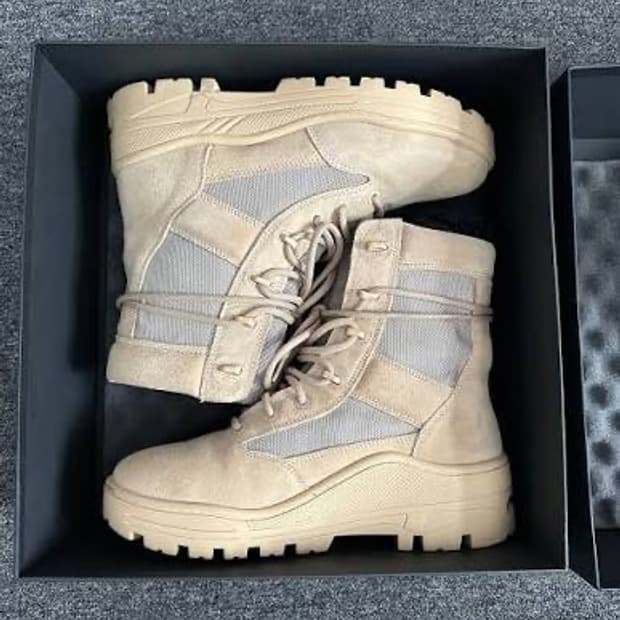 [42] 이지 시즌 4 부츠