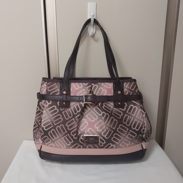 발렌시아가 00's 레더 숄더백 (금강)