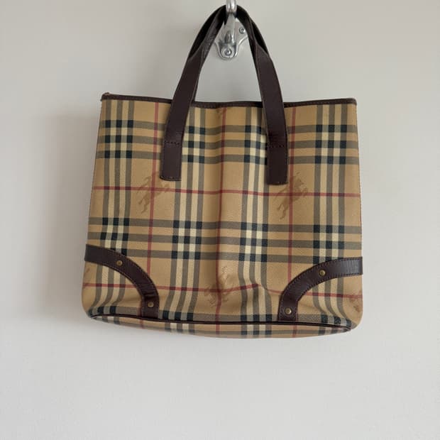 버버리(BURBERRY) 노바체크 토트백(ITALY)