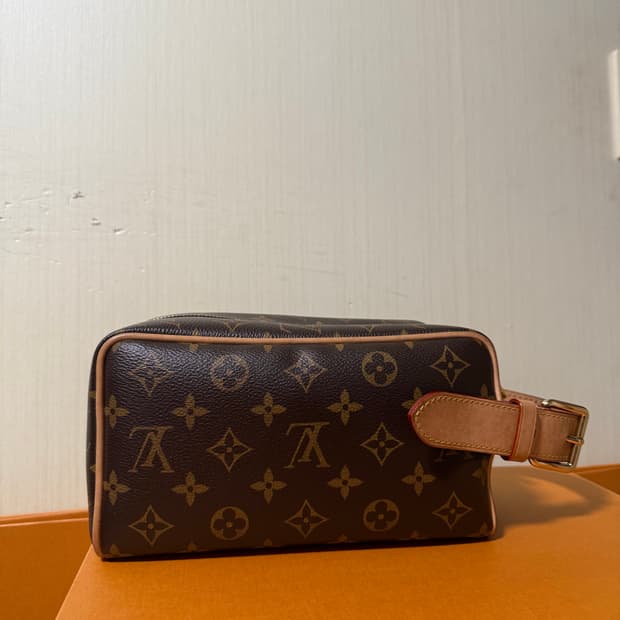 루이비통 락커 돕키트 신형