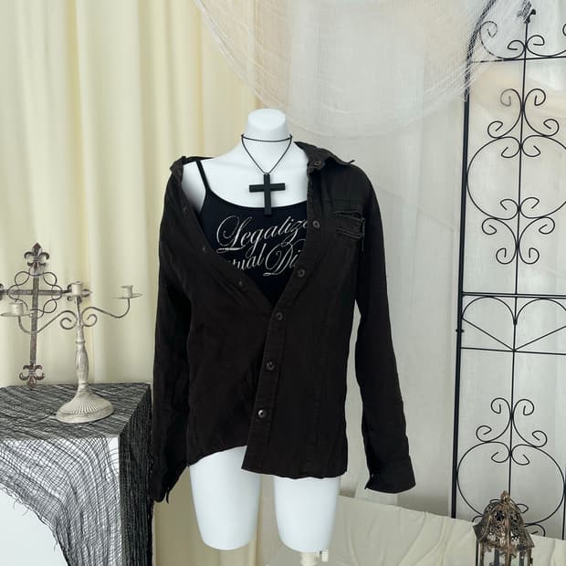 다크브라운 셔츠