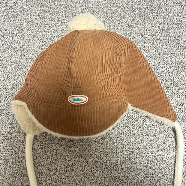 코듀로이 귀달이 모자 브라운