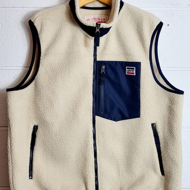 리바이스(남여공용) 양털 후리스 베스트(조끼) 판매