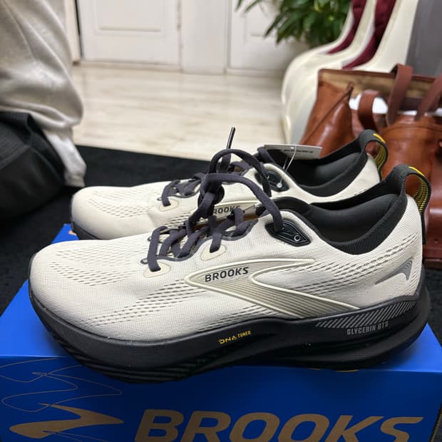 브룩스 글리세린 GTS 22 (260)mm