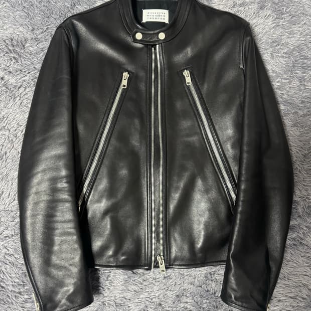 마르지엘라 레더자켓