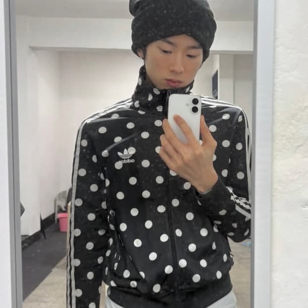 나우아임영 아디다스 도트져지