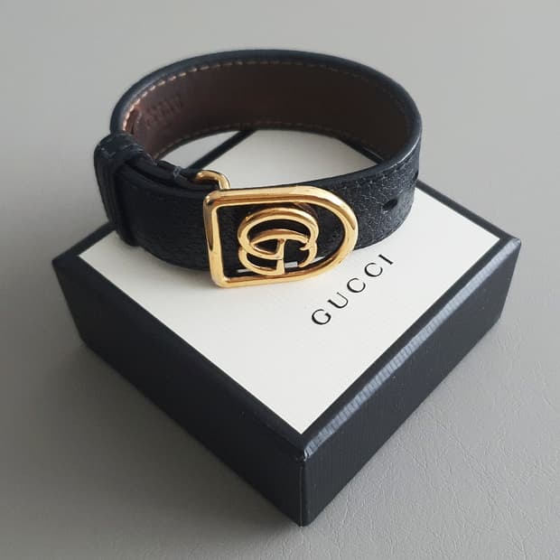 구찌 마몬트 레더 팔찌