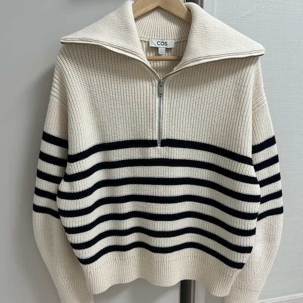 코스 하프 집업 니트