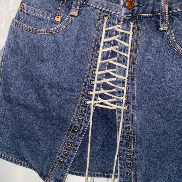 히스테릭글래머 레이스업 미니스커트