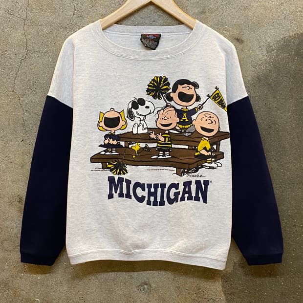 80s Made in USA 빈티지 미시건 스누피 찰리브라운 맨투맨 