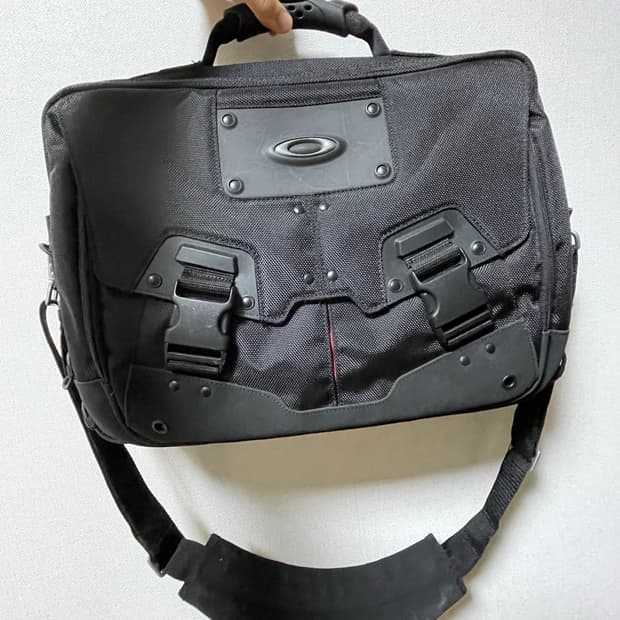 오클리 빈티지 투웨이 백 