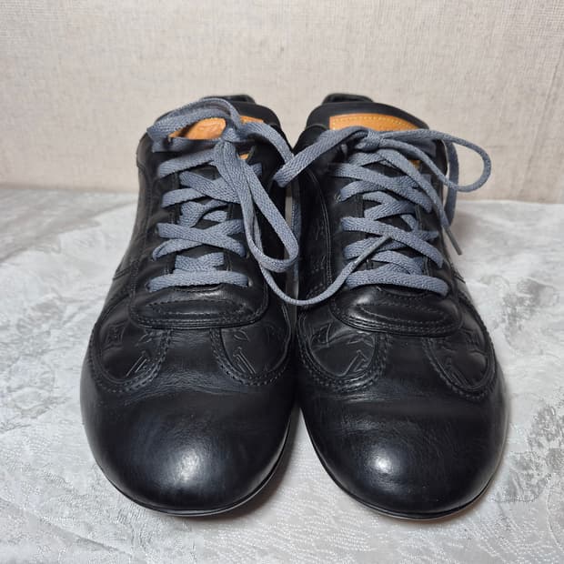 루이비통 엠보싱 블랙 스니커즈 (25]~255)