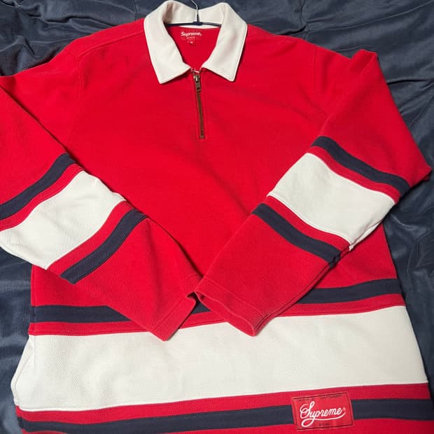 슈프림 반집업 m사이즈