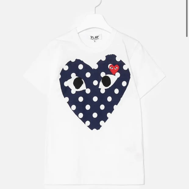 (택O새상품) 꼼데가르송 PLAY 도트 하트 반팔티 화이트 XS