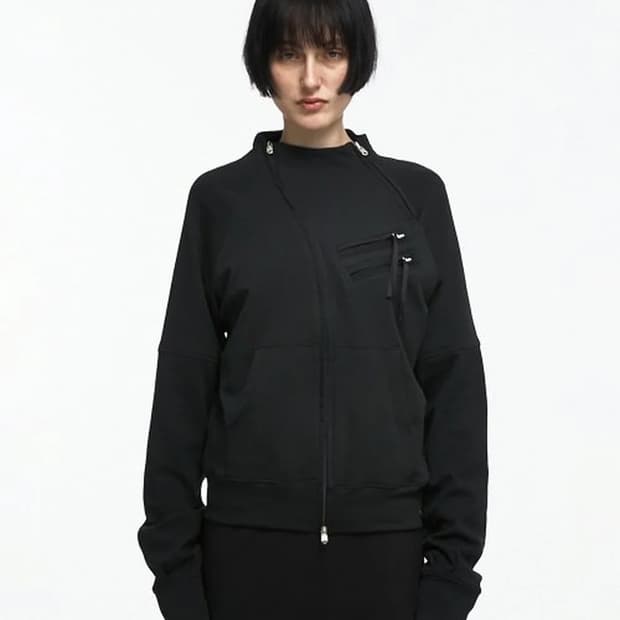 나체 디테일 집업