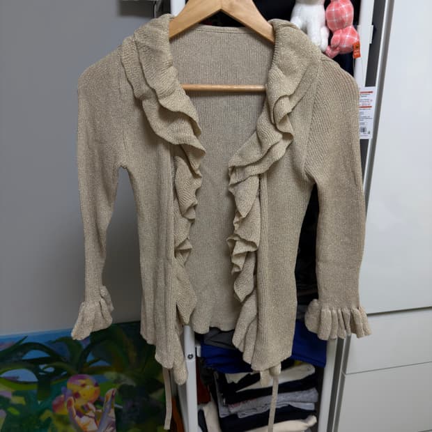 프릴 펄 가디건