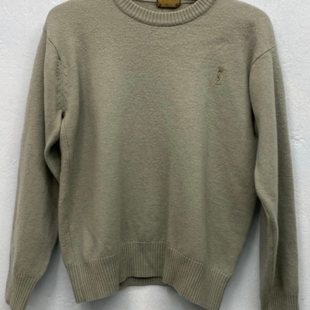 [1066]Yves Saint Laurent wool sweater