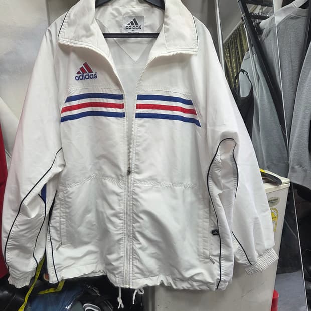 아디다스   화이트   바람막이