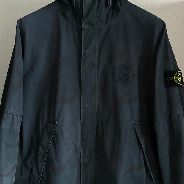 스톤아일랜드 x 슈프림 라이엇 마스크 카모 자켓 M(105)