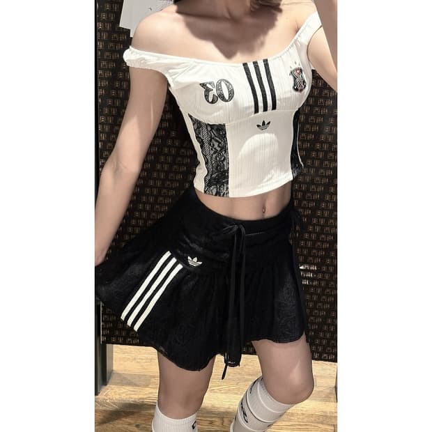 아디다스 여성 탱크탑 민소매 나시 티셔츠 화이트