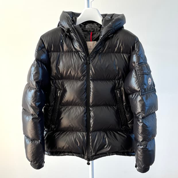 [S급/3사이즈] 몽클레어 에크린스 쇼트 패딩 블랙