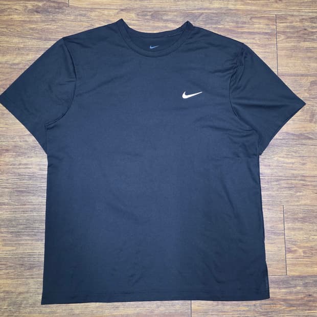 나이키 드라이핏 반팔