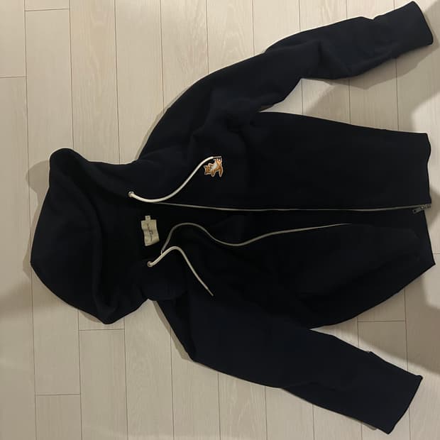 메종키츠네 후드집업