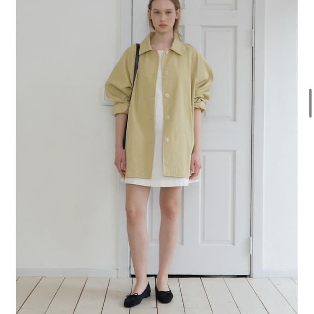 (새제품) 썸웨어버터 하프트렌치 버터