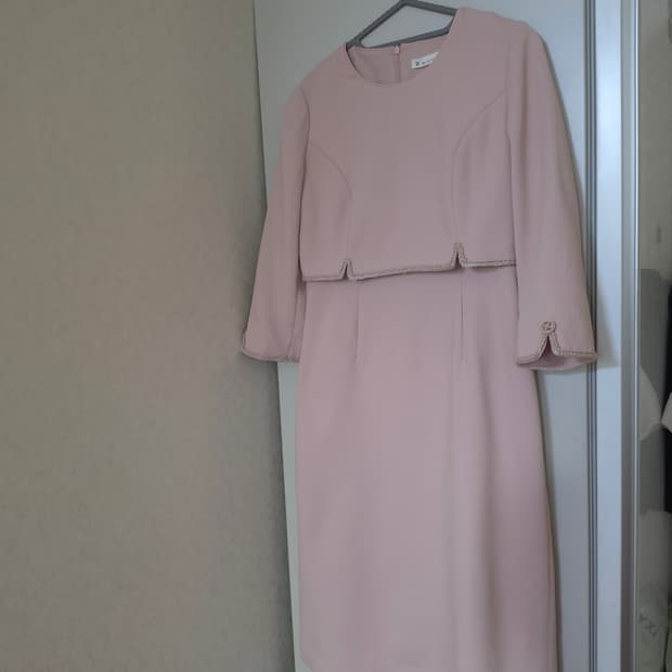 잇미샤 베이지 정장원피스